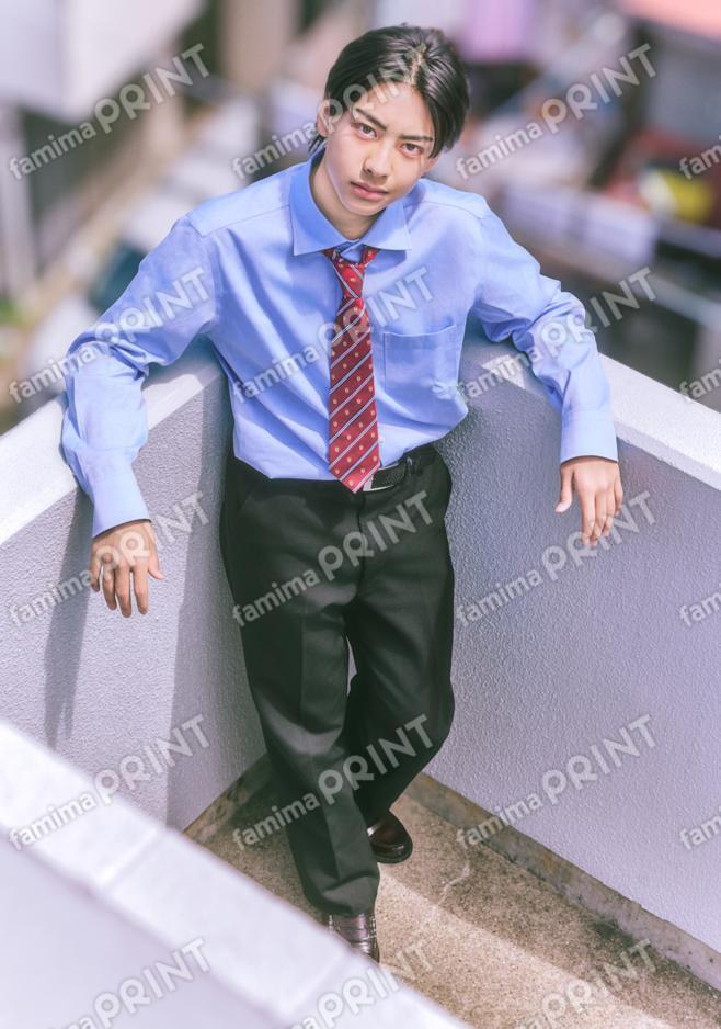 德永來哉_制服02