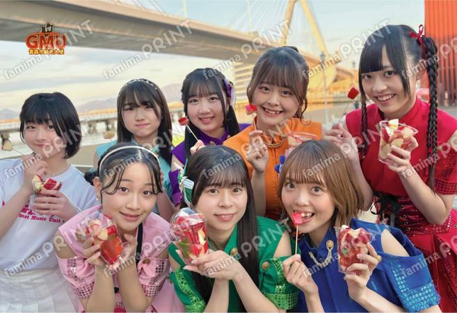青森市観光大使GMUファミマプリント第二弾 グループブロマイド・シール06