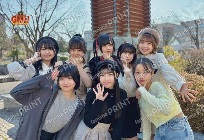 青森市観光大使GMUファミマプリント第二弾 グループブロマイド・シール04